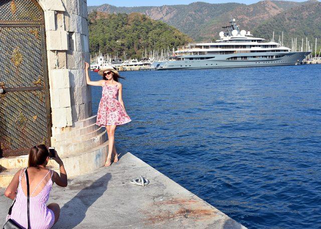 Mega yat Flying Fox Marmaris e demirledi 3