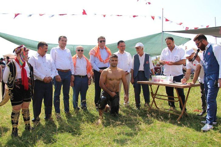 Kula er meydanında Başpehlivan yine Serhat Gökmen oldu G4