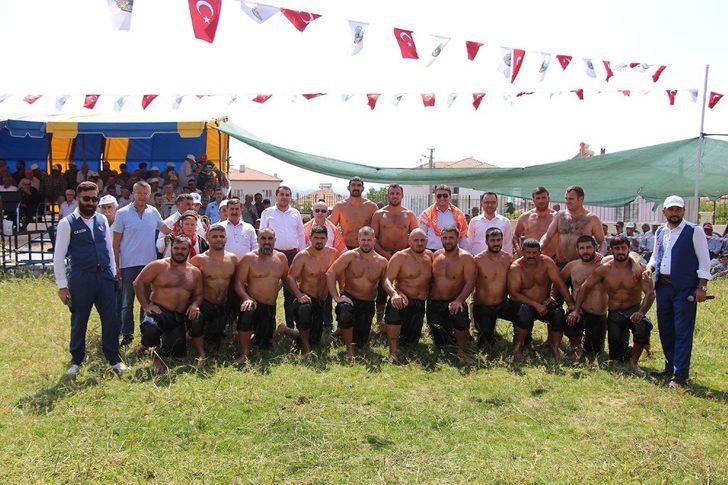 Kula er meydanında Başpehlivan yine Serhat Gökmen oldu G5