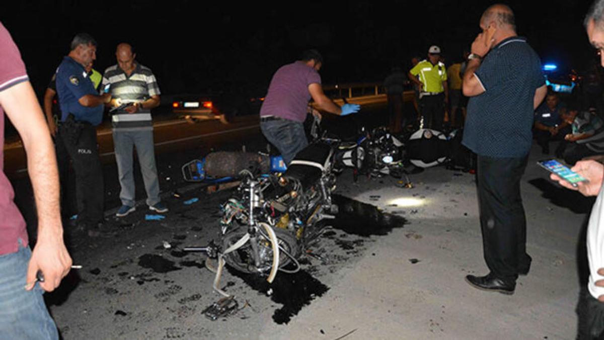 Muğla'da motosikletler kafa kafaya &ccedil;arpıştı: 2 &ouml;l&uuml;