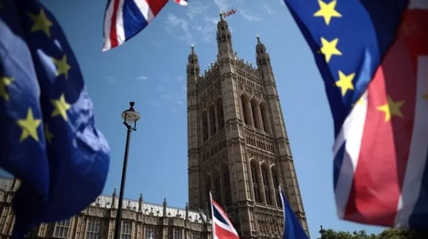 İngiltere'de sular durulmuyor! Muhalefetin Brexit zaferi sonrası erken seçime gidilebilir!