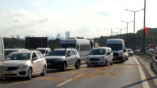 TEM Otoyolu’nda zincirleme trafik kazası