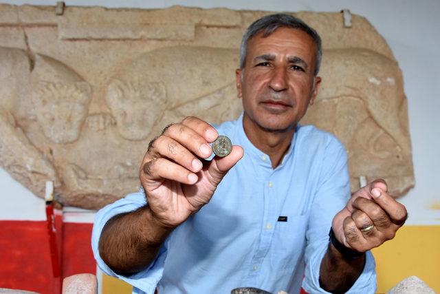 Assos ta 7 bin yıllık granit taş balta bulundu 2