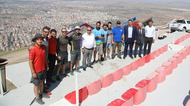 Ali Dağı’nda Türkiye Yelken Kanat Şampiyonası Heyecanı