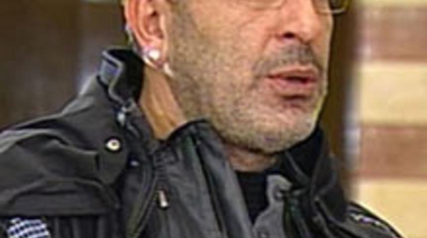 'Belden Aşağım Kalındır'