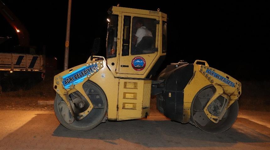 Ağrı’da Asfaltlama Çalışmaları Yeniden Başladı