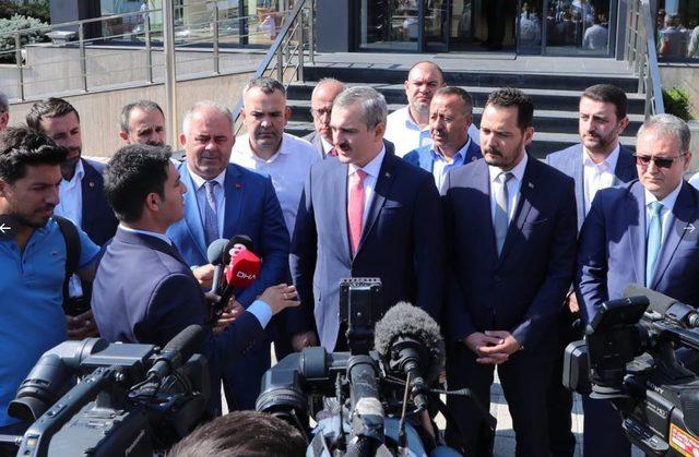 AK Parti İl Başkanı Şenocak, Çatalca Belediyesi'ni ziyaret etti