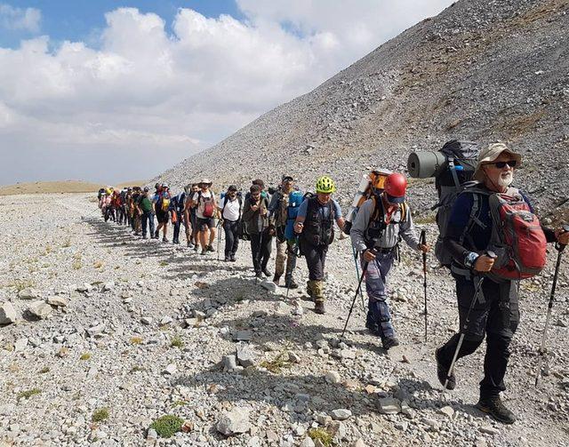 30 Ağustos Zafer Bayramı Erciyes Tırmanışı yapıldı