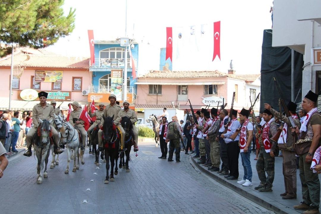 Kula&rsquo;da 97&rsquo;nci kurtuluş coşkusu