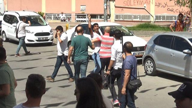 Diyarbakır’da Vatan Partisi üyeleri ile HDP’liler arasında gerginlik