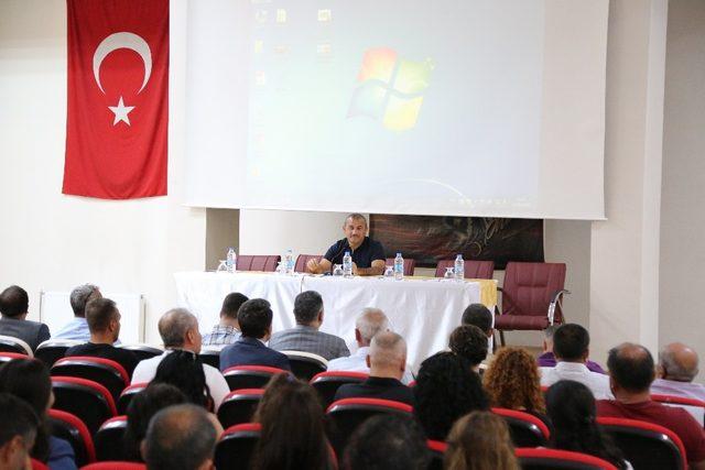 Tunceli’de öğrenci servisleri ve okul güvenliği toplantısı