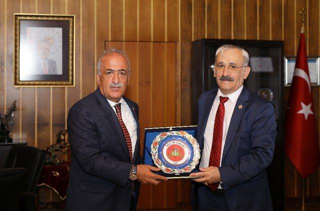 Erzurum Adli Tıp Kurum Başkanlığına Atatürk Üniversitesi desteği