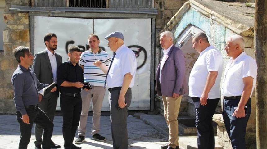 Başkan Pekmezci, Tuzcuzade Mahallesinde incelemelerde bulundu