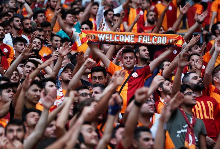 Galatasaray'dan gövde gösterisi! Falcao coşkusu G2