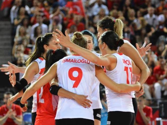 Filenin Sultanları yarı finalde!