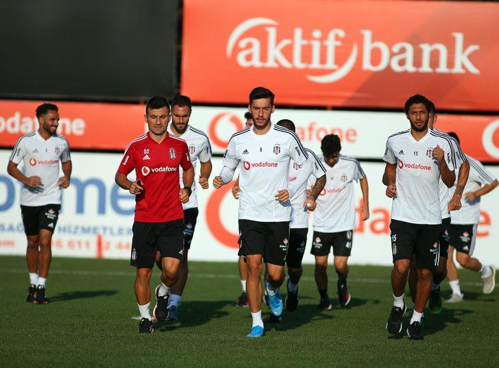 Mohamed Elneny, Beşiktaş ile ilk antrenmanına çıktı G2