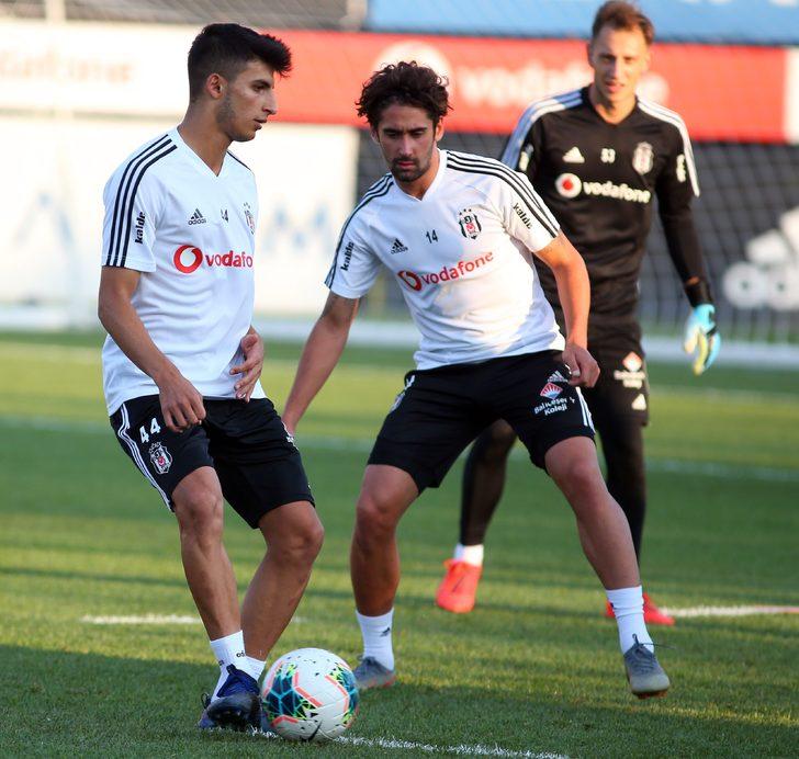 Mohamed Elneny, Beşiktaş ile ilk antrenmanına çıktı G5