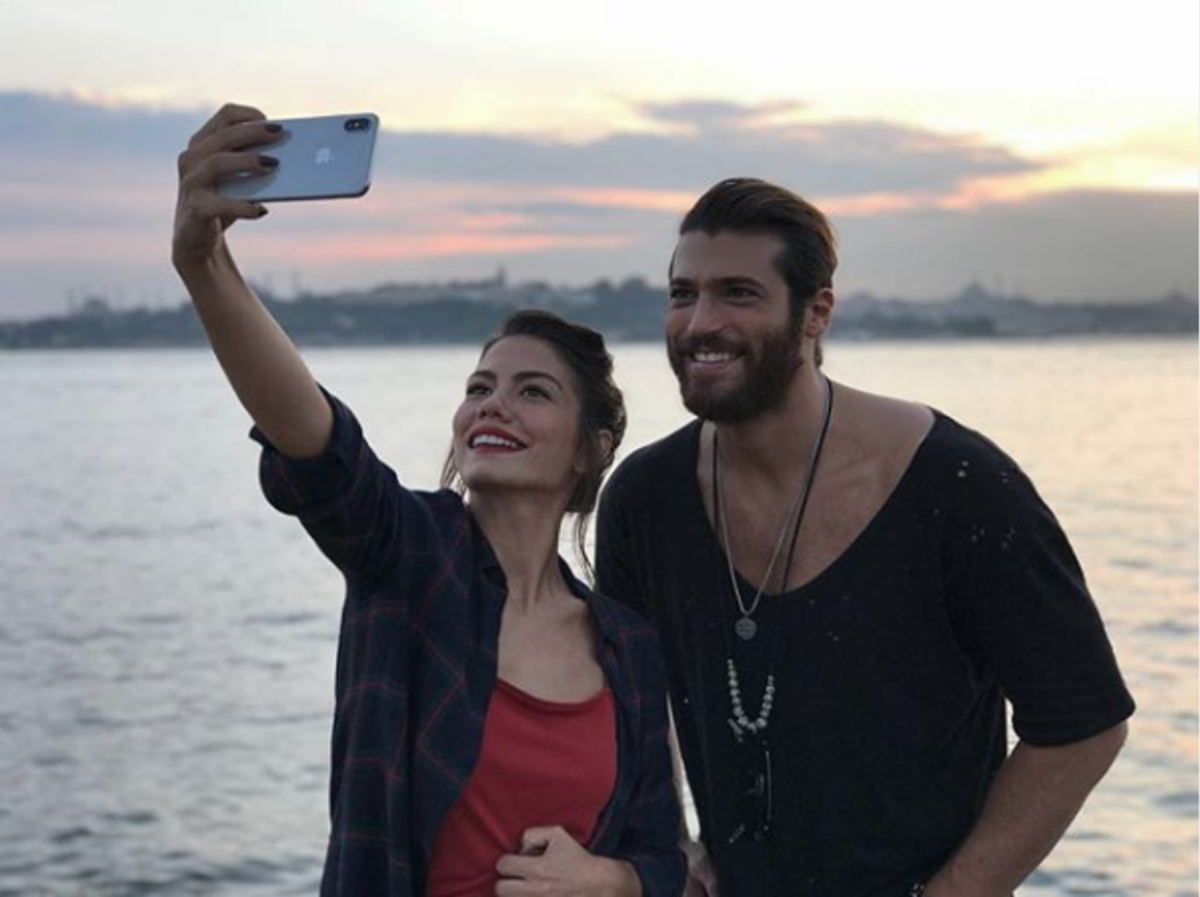 Demet &Ouml;zdemir Can Yaman'ın adını ağzına almadı ama hakkında bakın neler s&ouml;yledi