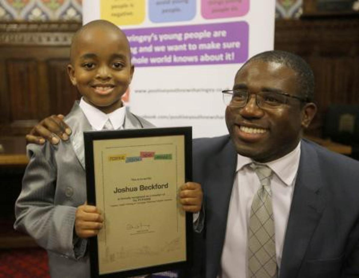 D&uuml;nyanın en zeki &ccedil;ocuğu! 6 yaşında Oxford &Uuml;niversitesi'ne girdi 