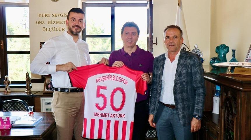 Nevşehir Belediyespor’a destek turları sürüyor