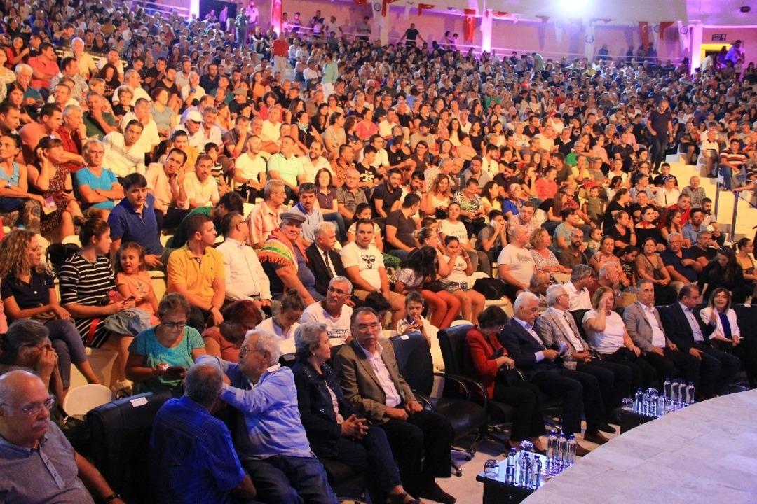 D&uuml;nyada ilk ve tek Zurna Festivali