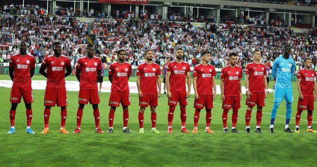 Sivasspor ile Adana Demirspor hazırlık maçı yapacak