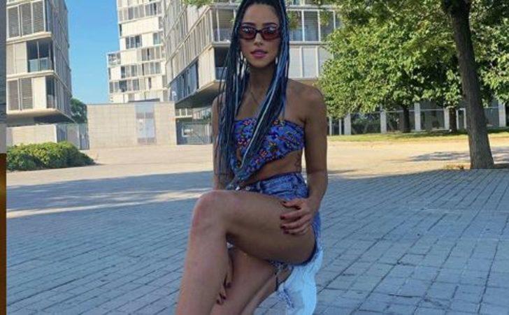 Hamdi Alkan'ın kızı Zeynep Alkan'ın mayolu pozuna beğeni yağdı G5