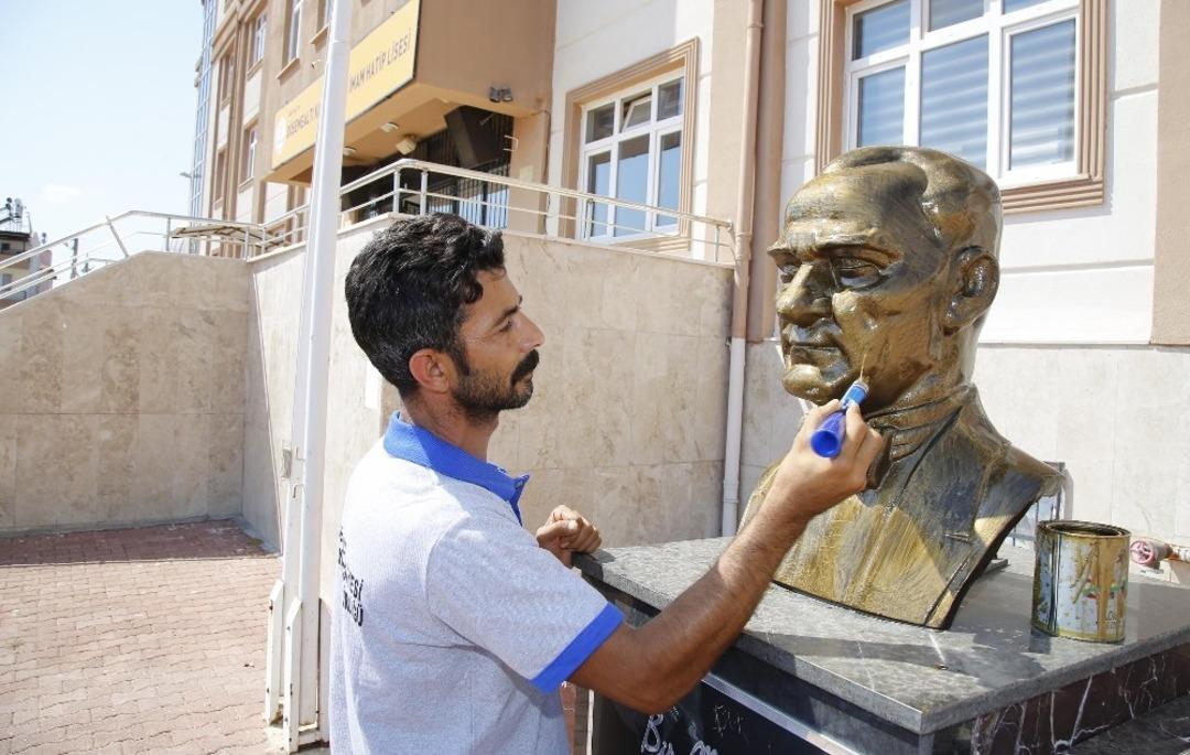 D&ouml;şemealtı&rsquo;nda okullara tamir, bakım ve onarım yapılıyor