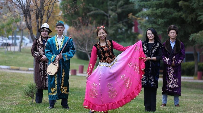 PA&Uuml;, YTB&rsquo;li &ouml;ğrenci sayısı sıralamasında bu yıl 15. sırada yer aldı