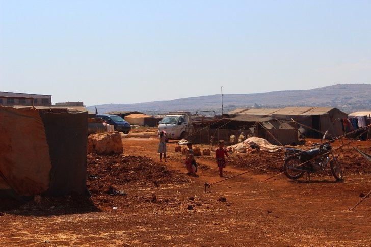 İdlibliler Türkiye sınırına göçüyor G1