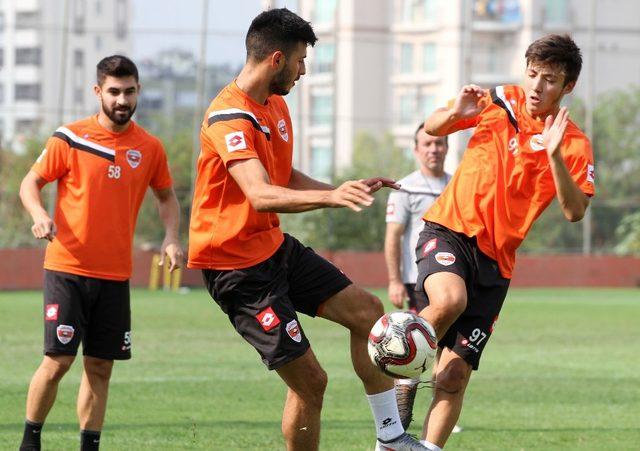 Adanaspor’da derbi hazırlıkları sürüyor