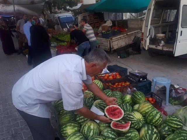 Susuz üretilen yerli karpuza rağbet