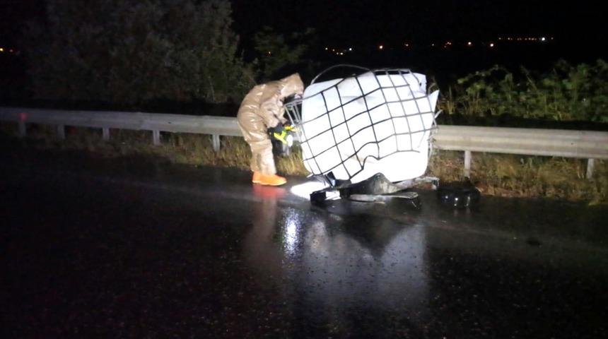 Edirne'de varillerden sızan sıvı ekipleri alarma geçirdi! 