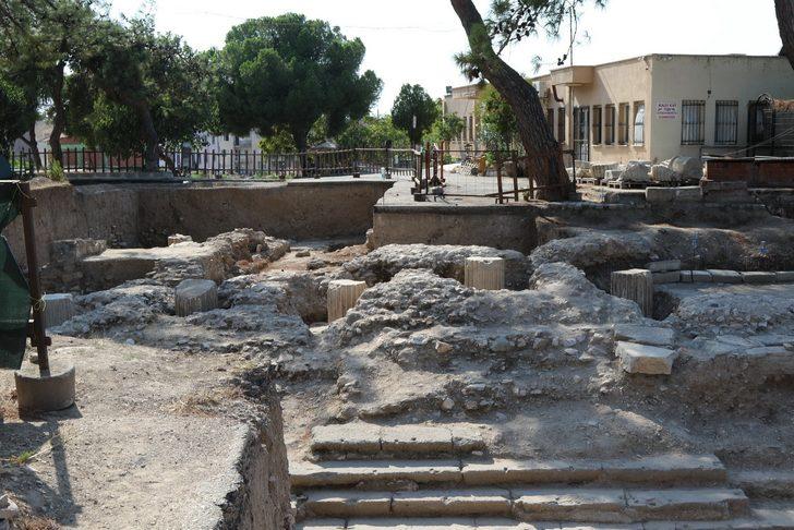 Thyateira Antik Kenti'nde Roma dönemine ait tapınak bulundu G5
