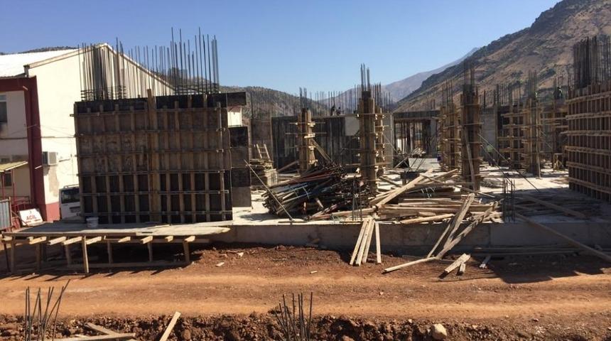 Sason Devlet Hastanesi inşaatı hızla devam ediyor