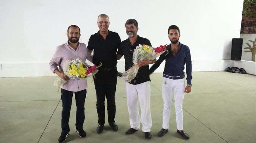 Mezitli’de yazlık sinema ünlü oyuncuları ağırladı