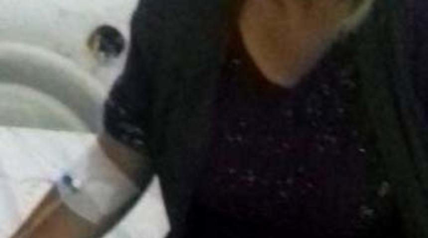 Ayağına çivi batan genç kadın, yaşama tutunamadı