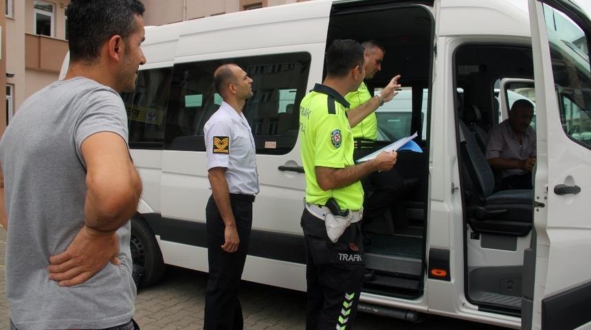 Giresun’da okul servis şoförleri bilgilendirildi
