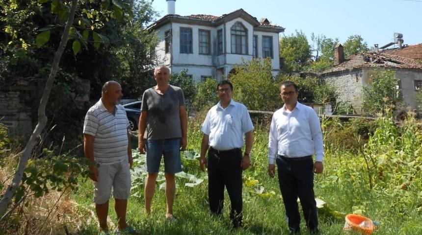 Kaymakam Zaman tarihi konakları inceledi