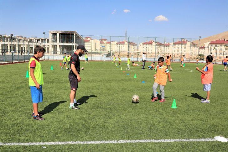 Tuşba Belediyesi’nin ‘yaz spor kursları’ devam edecek G1