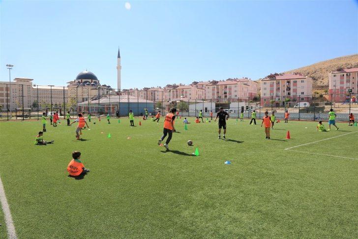 Tuşba Belediyesi’nin ‘yaz spor kursları’ devam edecek G2