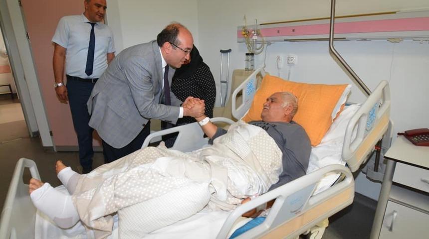 Başkan Mustafa Çöl’den hastane ziyareti