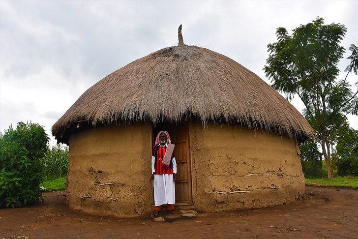 Etiyopya'nın geleneksel kabile evlerinde yaşam G4