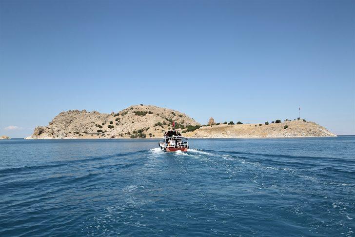 Akdamar Kilisesi'nde 7'nci ayin yapıldı G4