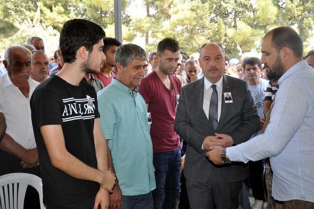 Kalp krizinden yaşamını yitiren asteğmen, son yolculuğuna uğurlandı