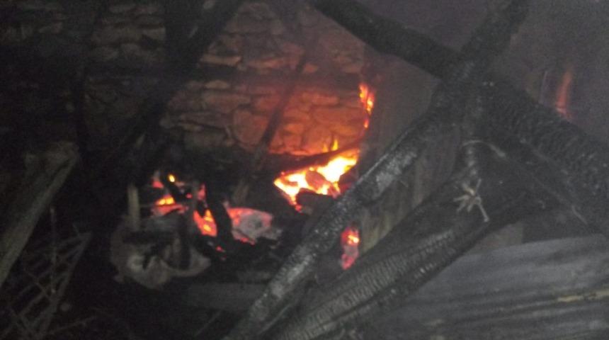 &Ccedil;orum&rsquo;da yangın