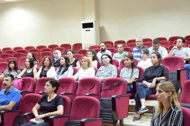 Lapseki MYO’da ’Bağımlılık ve Etkileri Semineri’