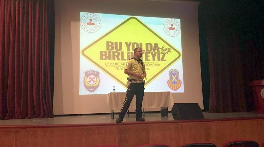Ahlat&rsquo;ta &ouml;ğretmenlere y&ouml;nelik trafik eğitimi verildi