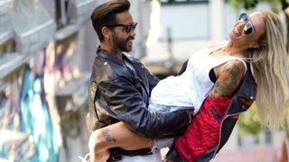 Cinsiyet değiştiren Neslihan Doğrusöz sevgilisiyle sarmaş dolaş poz verdi