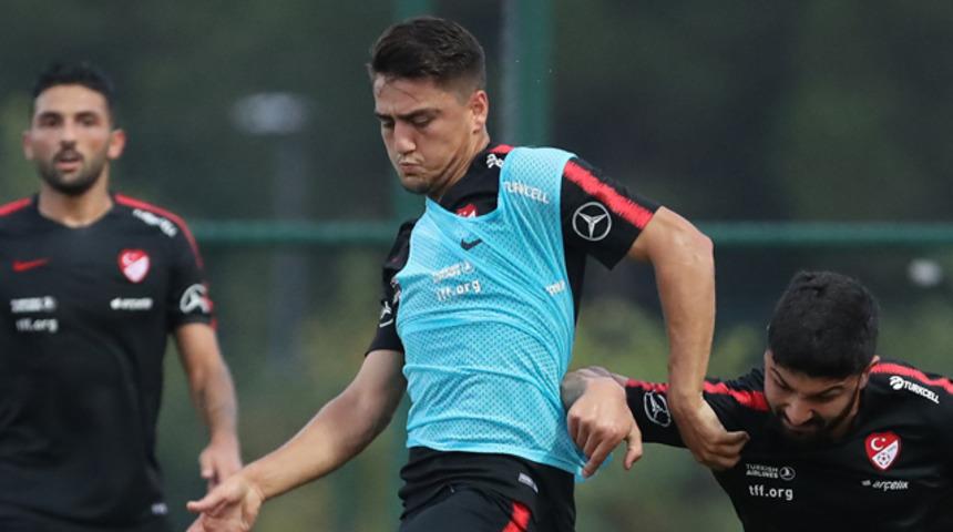 Antrenmanda sakatlanan Cengiz Ünder kadrodan çıkarıldı